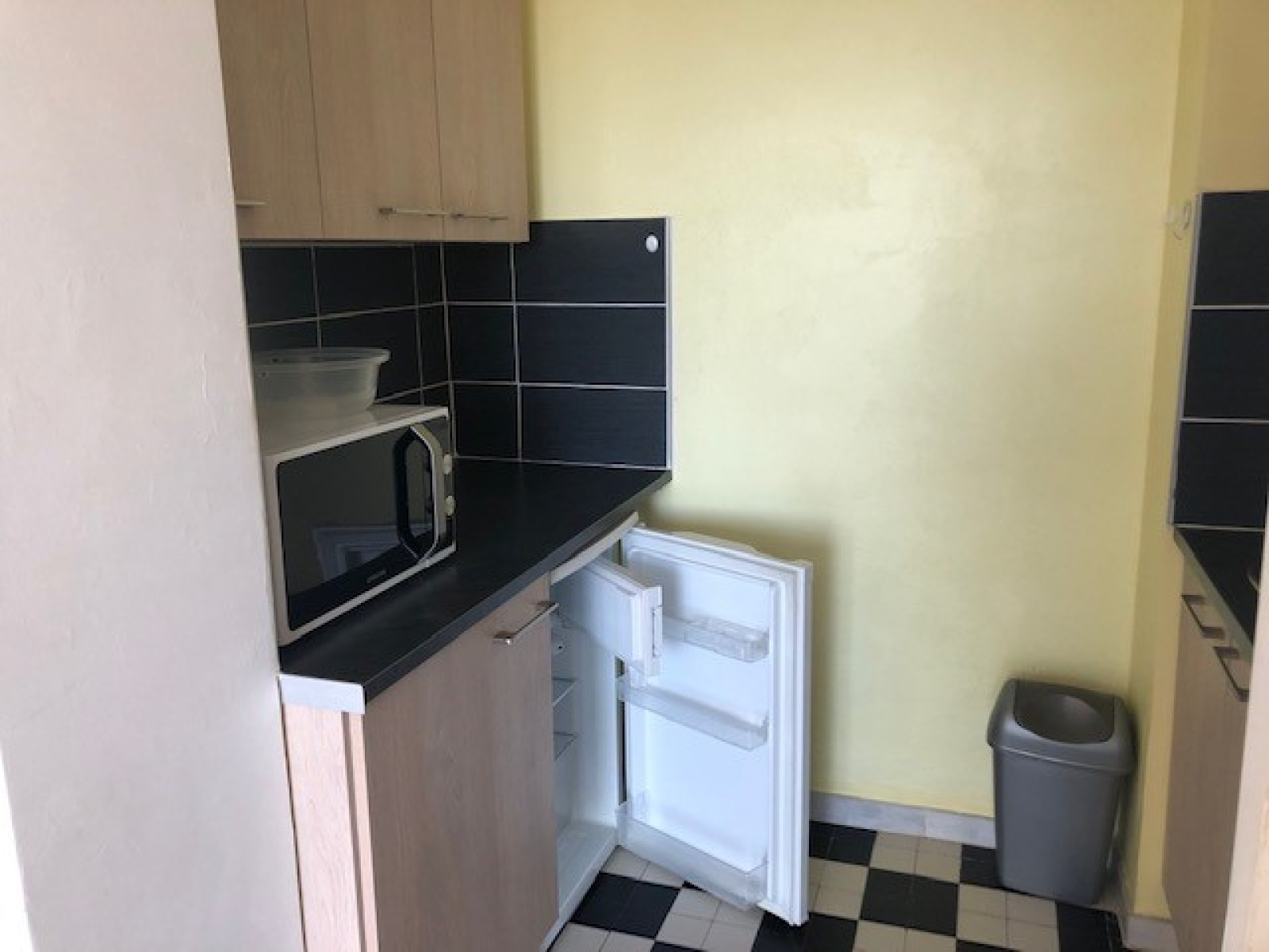 Image_, Studio, Bourg-Saint-Andéol, ref :0047