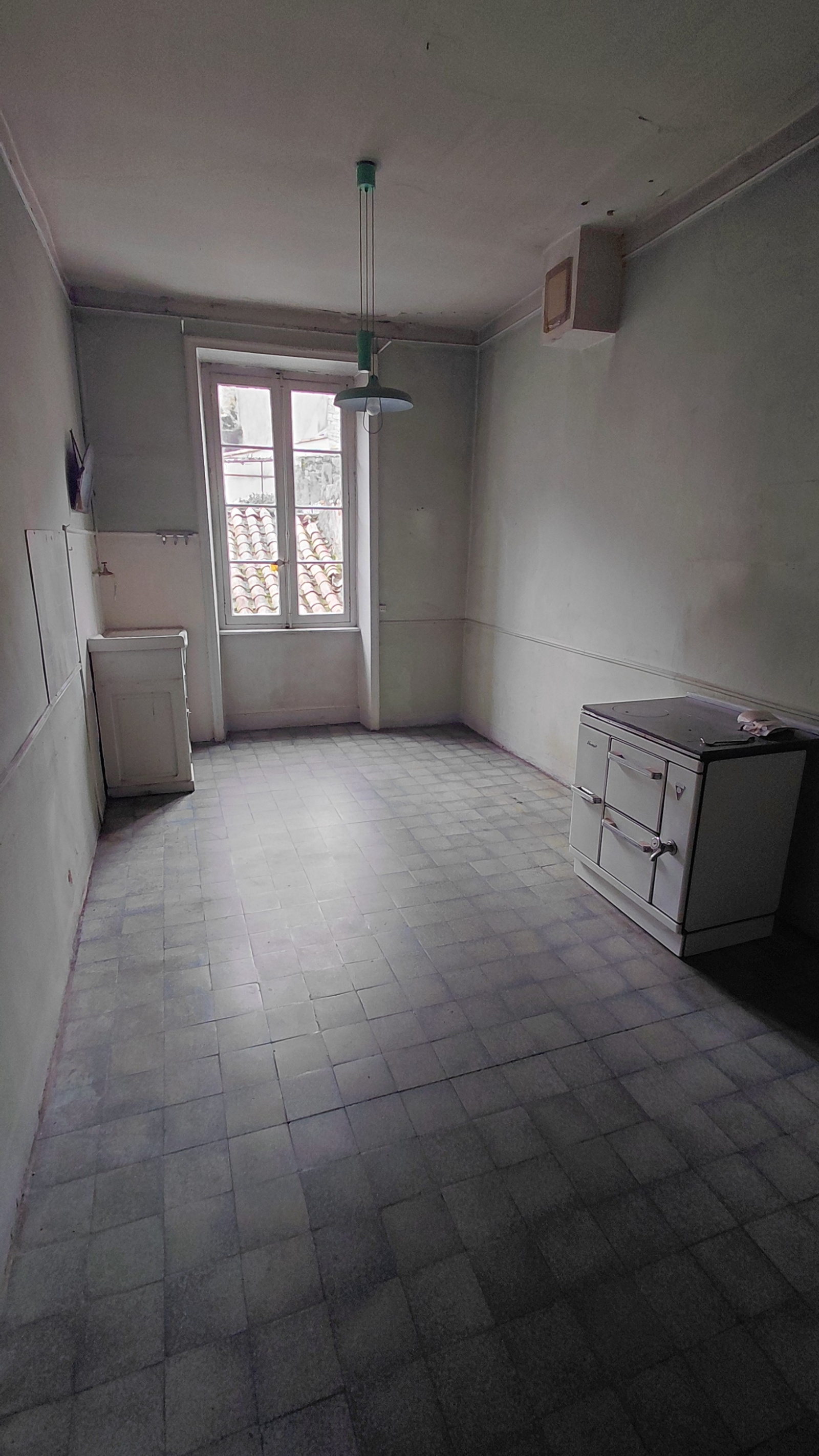 Image_, Maison de village, Bourg-Saint-Andéol, ref :571