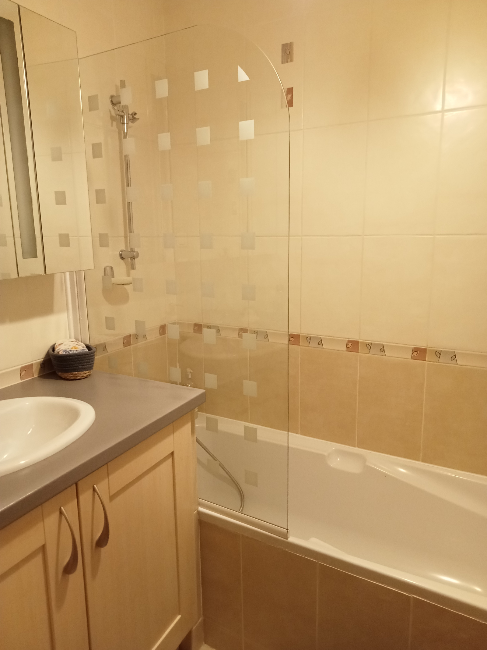 Image_, Maison de village, Pierrelatte, ref :262