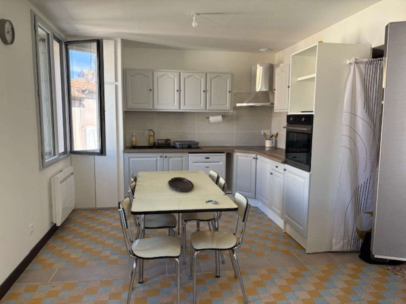 Image_, Appartement, Bourg-Saint-Andéol, ref :541la